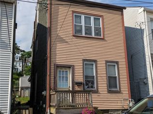 2414 Salisbury St, Pittsburgh, PA 15210