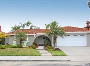 8891 Cliffside Dr, Huntington Beach, CA 92646