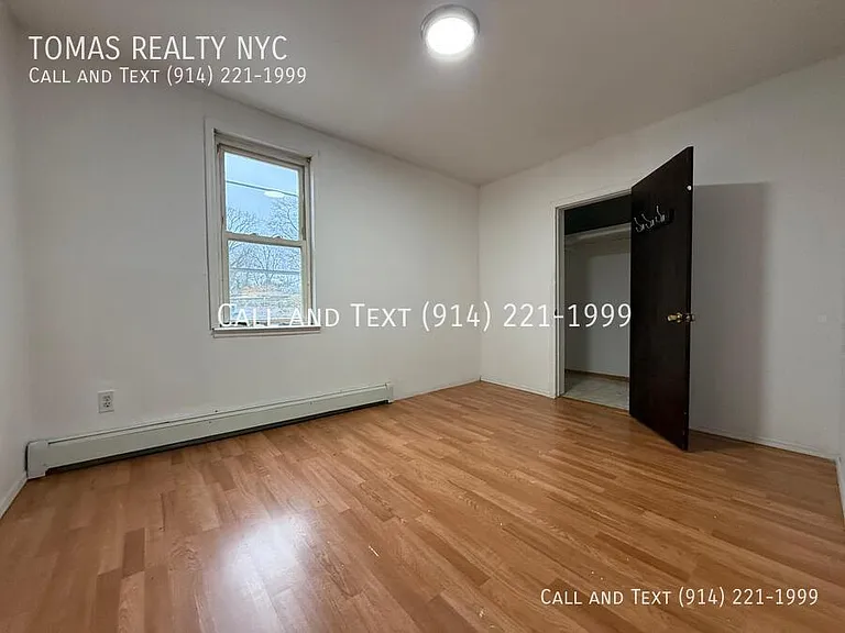 83 Maple Pl — Photo 3