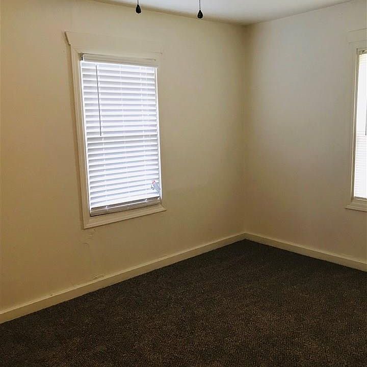 2nd image of 137 W Bolton Rd APT D