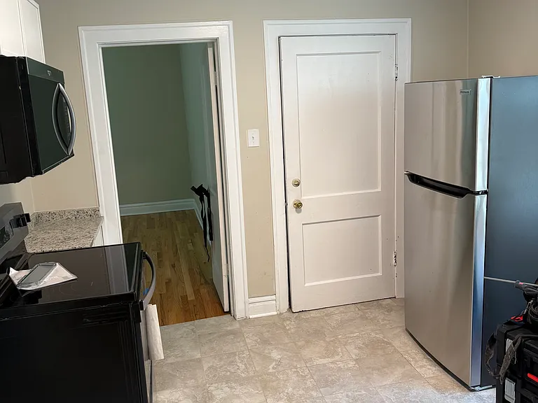 2159 S Millard Ave #2F — Photo 5