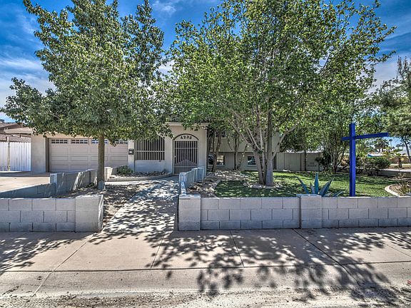 2nd image of 4235 W Montebello Ave