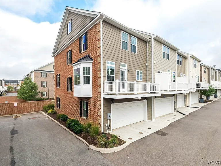 3901 Pumpkin Seed Ln #1 — Photo 17