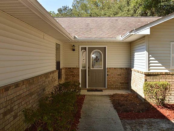 2nd image of 8053 Baywind Cir