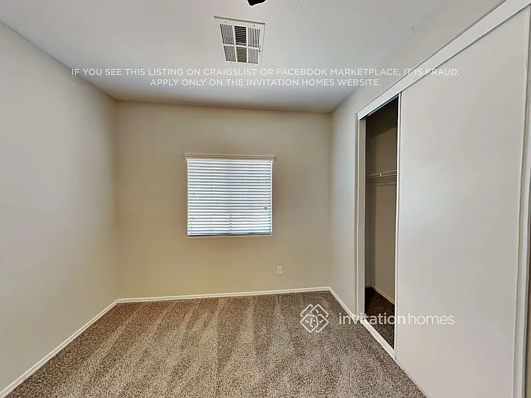 2101 E Caspian Way — Photo 12
