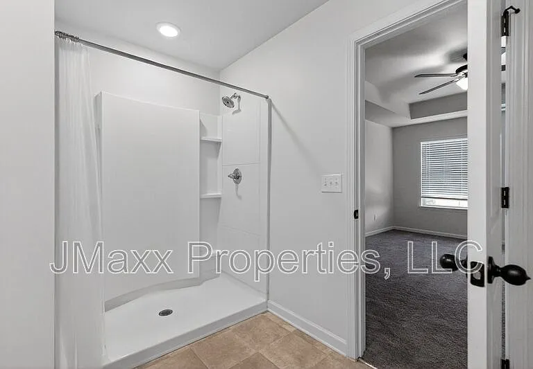 7151 Chara Ln — Photo 9