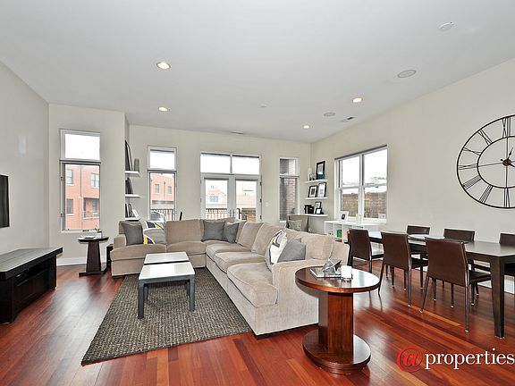 Living Room / Dining Room