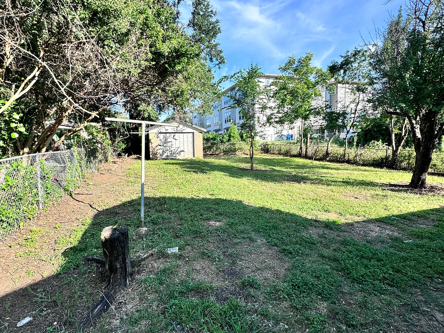 2 bed, 906 sqft, $1,650 — Photo 4
