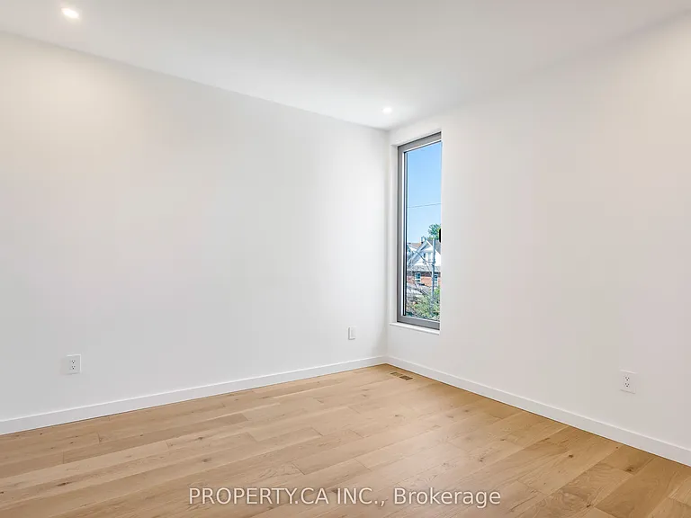 301 Keele St #3 — Photo 25