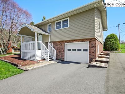 210 Paul Critcher Drive, Boone, NC, 28607