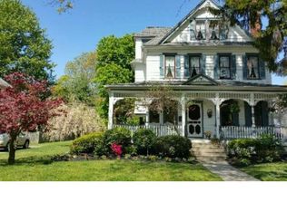 121 E Linden Ave, Collingswood, NJ 08108