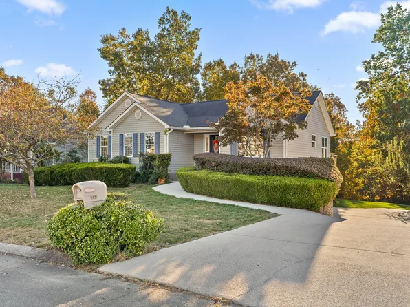 6898 Bucksland Dr, Ooltewah, TN 37363