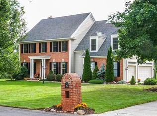 52 Pheasants Xing, West Springfield, MA 01089