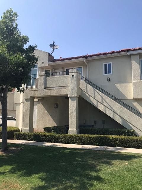 1st image of 23 Jaeger Ln