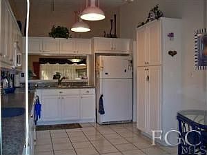 5th image of 6485 Royal Woods Dr