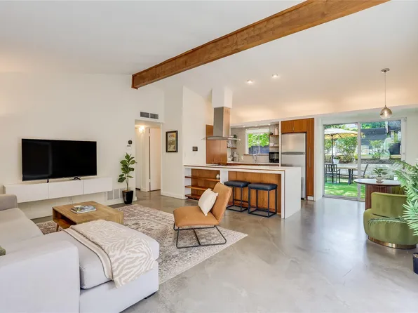 1120 Gillespie Pl #2, Austin, TX 78704