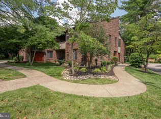 103 Mountainview Dr, Wayne, PA 19087