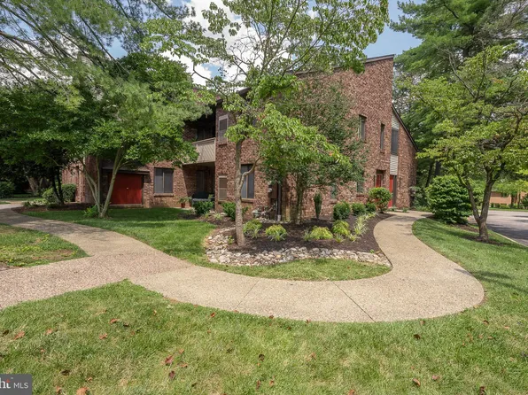 103 Mountainview Dr, Wayne, PA 19087