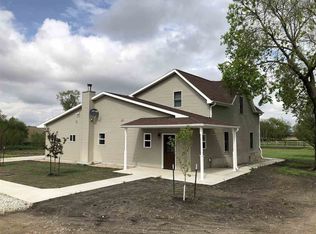 30611 205th Ave, Columbus, NE 68601