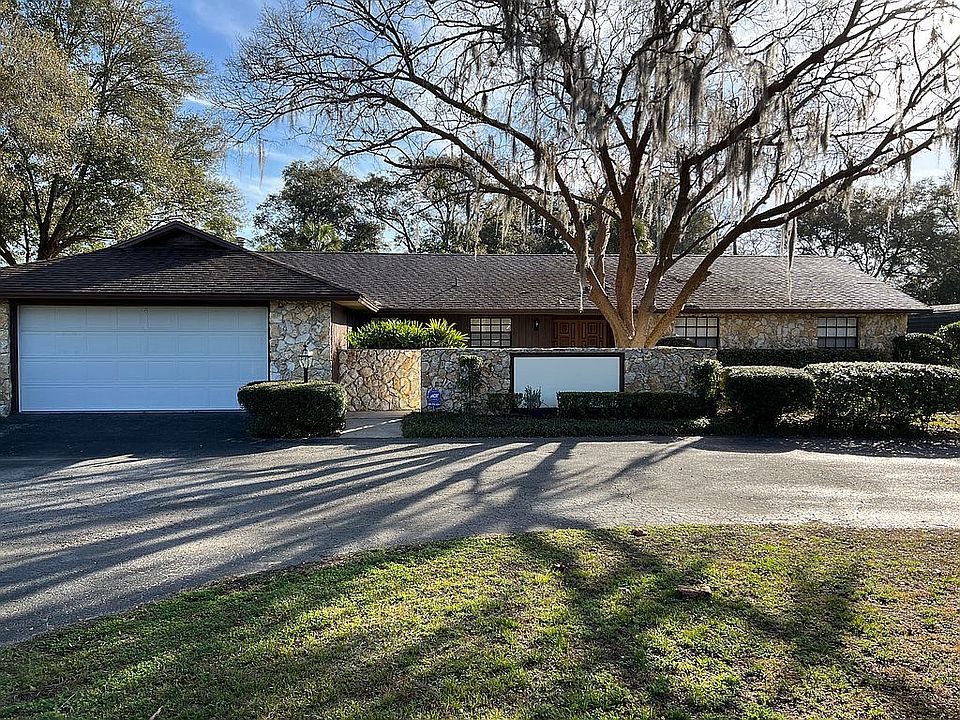 Beautiful renovated estate 