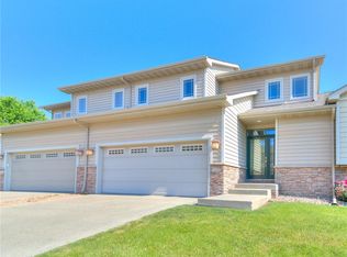 9551 Aster Ln, Johnston, IA 50131