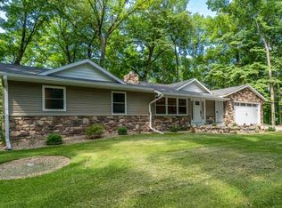 3382 Mohawk Rd NE, Solon, IA 52333