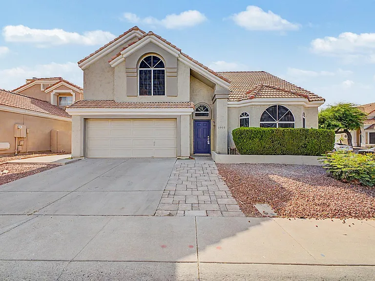 1006 S Tiago Dr — Photo 3