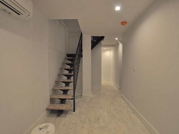 5th image of 473 Park Pl #1FR