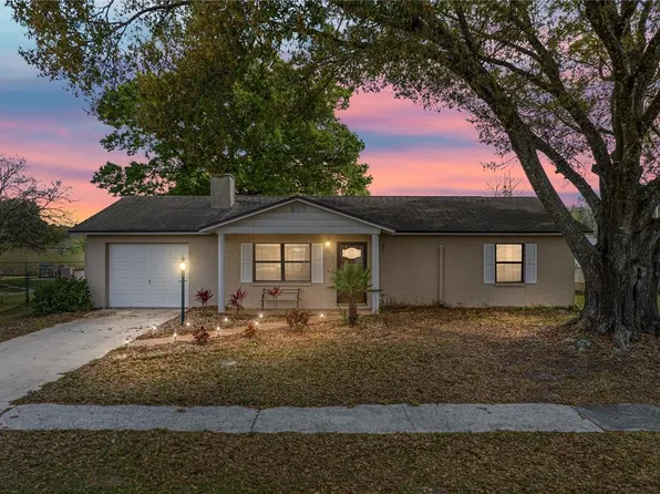 7144 Ashland Dr, Zephyrhills, FL 33540