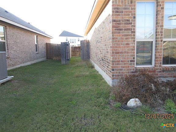 2nd image of 6407 Hercules Ave