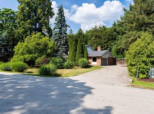 145 Wolfdale Ave, Oakville, ON L6L 4R9