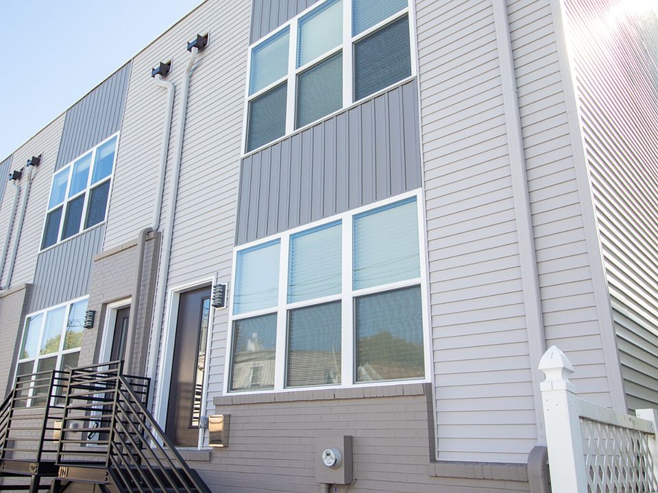 1st image of 4721 Salmon St