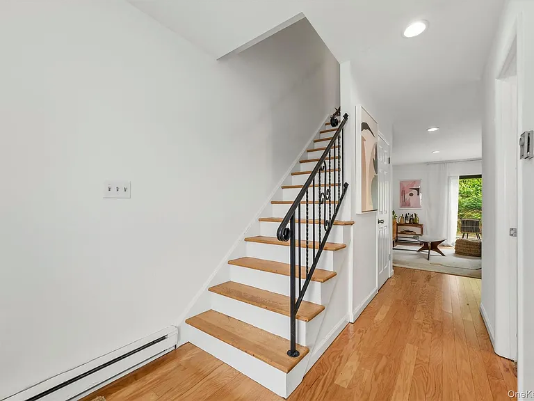 15 Hammond Plz — Photo 19