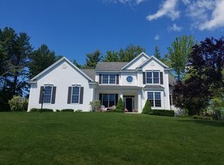 30 Fairview Ln, Mechanicville, NY 12118