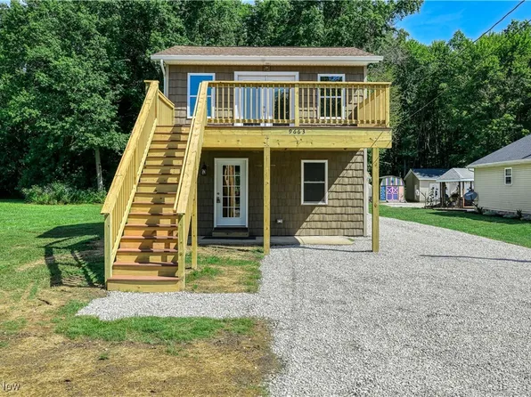 9663 Berlin Heights Dr, Deerfield, OH 44411