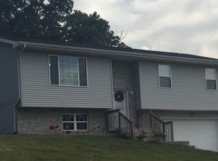 4277 Deer Run Ct, Lake Station, IN 46405
