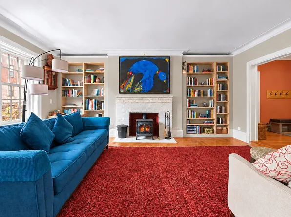 525 W 238th St APT 3A, Bronx, NY 10463