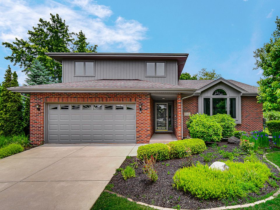 1st image of 21147 Hunter Woods Dr