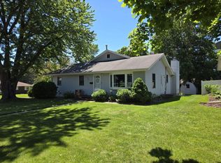 326 Glenn Rd, Albert Lea, MN 56007