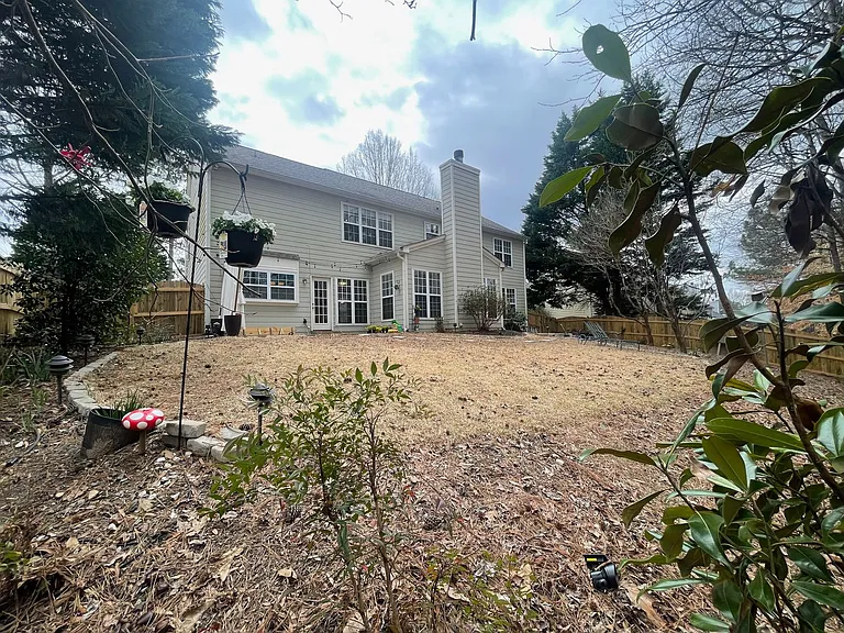 11310 Crossington Rd — Photo 28