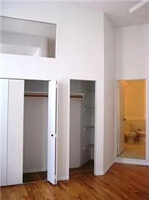 Rented by The Loft Broker | media 18