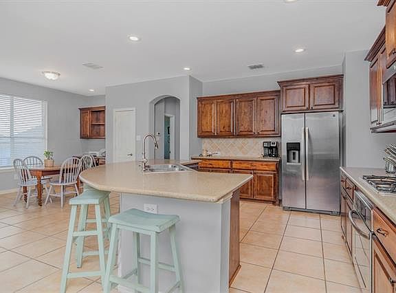 5th image of 13684 Saddlewood Dr