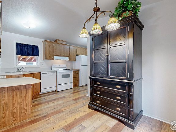 5th image of 1166 N Madison Ave #243