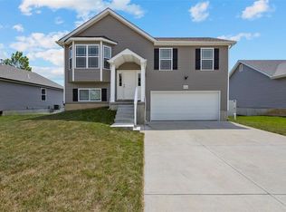 1846 Waters Edge Way, Pevely, MO 63070