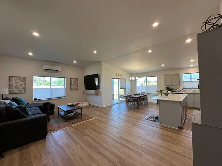 710 NE Rickenbacker Rd — Photo 5