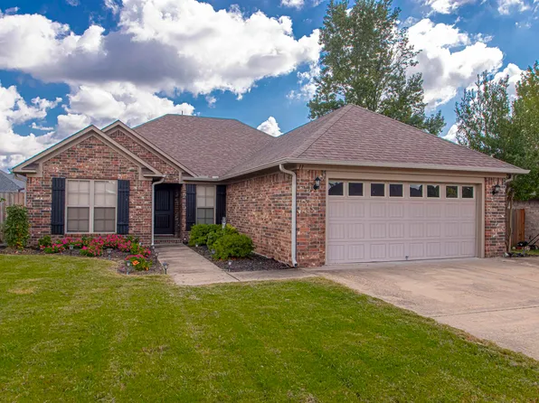 11 Alli Paige Dr, Vilonia, AR 72173