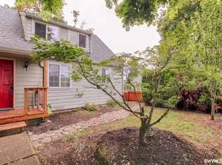 936 SE Miller Ave, Dallas, OR 97338