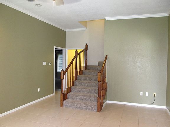 5th image of 602 Northcliffe Dr
