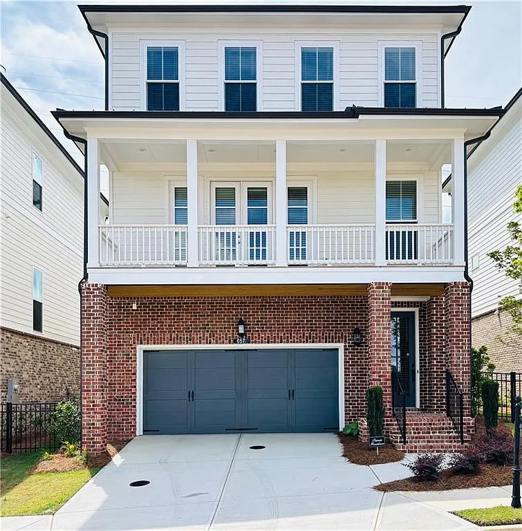 4 bed, 3.5 bath, 2552 sqft, $3,600 — Photo 1