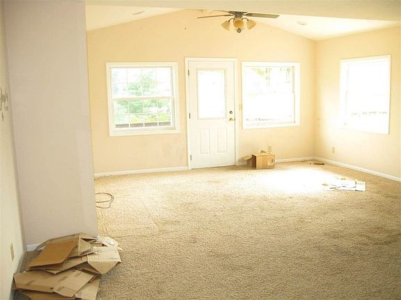 2nd image of 9323 S Hildebrand Dr
